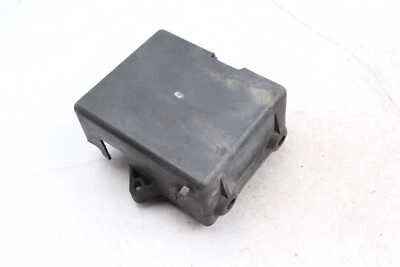 Compartimento de almacenamiento de la caja de fusibles Kawasaki GPZ 550 Unitrak  Foto 1 de 4