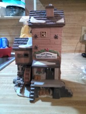 1993 Lighted House Dept.56 Heritage Dickens Village Great Denton Mill #5821-2