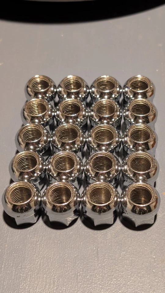 Tuercas de rueda VW Audi, (20) asiento de bola/radial R12 para ruedas originales, 14x1,5 mm Foto 1 de 4