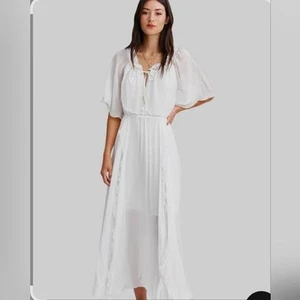 Belle & Bloom Amour Ruffled Midi Dress White Size Large Australian Summer Flowy - Picture 1 of 11
