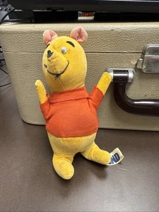 Gund Disney Winnie The Pooh 5" Plush Stuffed Animal Toy Wood Chips Vintage 1966 - Picture 1 of 6