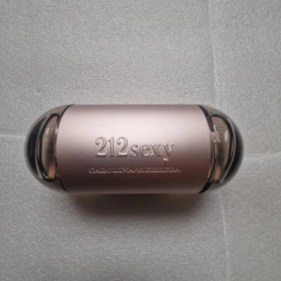 Édition 2017.  212 Sexy Carolina Herrera Eau De Parfum 100ml - Photo 1/4