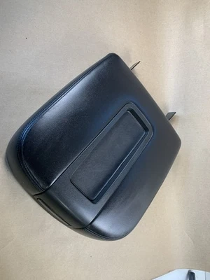 Chevrolet Yukon Tahoe Suburban 2007-2014 reposabrazos consola central tapa reposabrazos OEM Foto 1 de 4