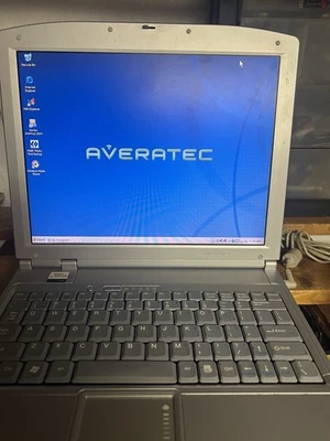 Discos de restauración Averatec 3200 AMD Athlon XP-Mobile 256M 40gb Drive Win XP Foto 1 de 4