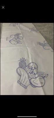 Nuevo Mantel Mediano Para Bordar  - Image 1 of 3