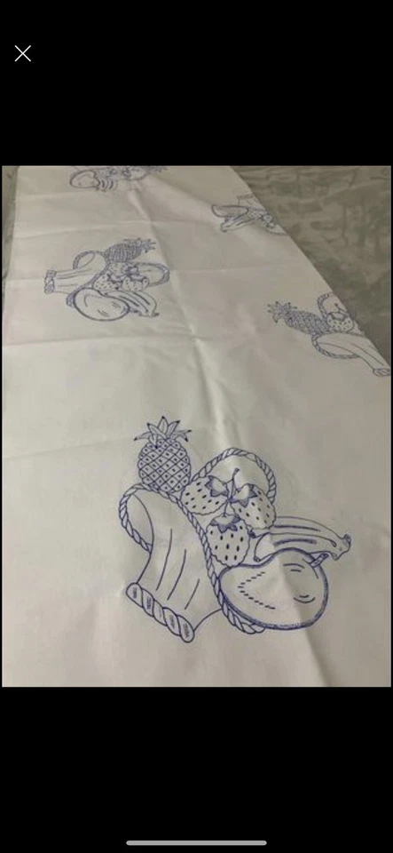 Nuevo Mantel Mediano Para Bordar  - Image 1 of 3