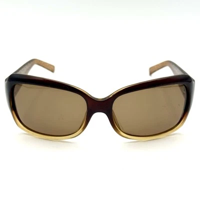 Óculos de sol designer relíquia óculos de sol Lucy marrom floral gravado e lente gradiente  - Imagem 1 de 4