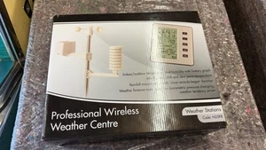 N25FR Wireless Professional Weather Station Wind Speed Temp Rainfall New Boxed - Picture 1 of 3