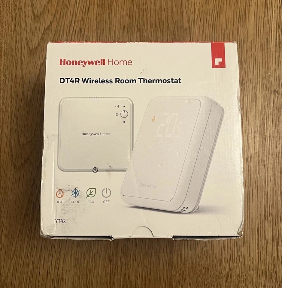 Honeywell DT4R Wireless Room Thermostat White, Model YT42WRFT20 - Image 1 of 1