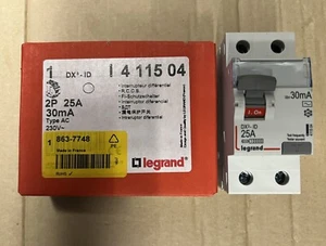 Legrand 411504 RCD DX³-ID - 2P 230 V~ - 25 A - 30 mA - AC type - Picture 1 of 4