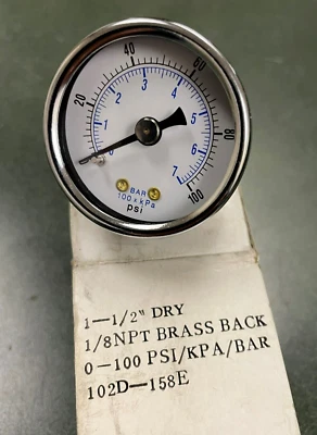 GAUGE 102D-158E 1-1/2" DRY 1/8" NPT BRASS BACK 0-100 PSI/kPa/Bar - Image 1 of 2