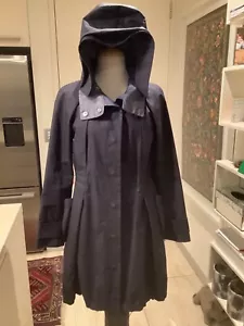 Giorgio Armani Coat size 42 Ita Sizing fully lined excellent condition navy blue - Picture 1 of 5