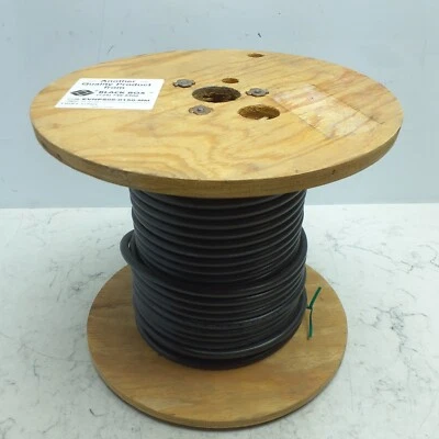 Black Box EVNPS06-0150-MM 150' VGA Video Cable HD15 MALE to MALE W/ FERRITE - Image 1 of 4