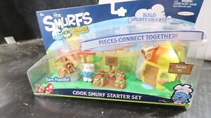 2013 Jakks Pacific Smurfs Micro Village Cook Smurf Starter Set CARDED