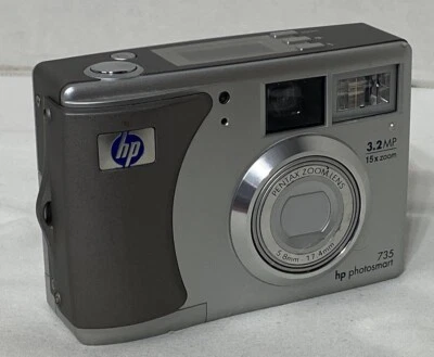 HP PhotoSmart 735 3.2MP 15x Zoom Digital Camera - Model Q2210A Tested & Working  - Image 1 of 4
