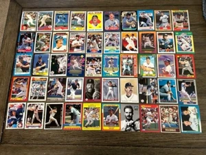 LOTE DE 50 ODDBALL WADE BOGGS DIFERENTES CASI NUEVO-COMO NUEVO O MEJOR - Imagen 1 de 1