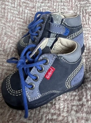 KICKERS Zapatos de Bebé de Cuero Azul con Cremallera Alta Botas Talla 18 UK 2 Infantil Foto 1 de 4