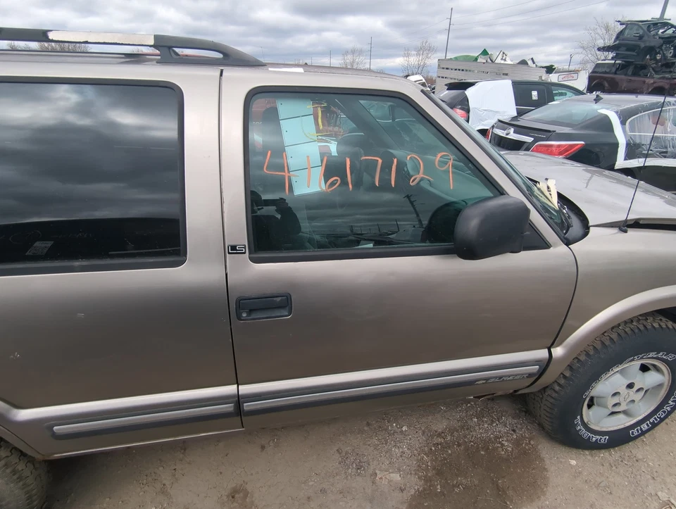 Chevrolet Blazer S10/jimmy S15 Passenger Front Door Oem VNAY8 Foto 1 de 1