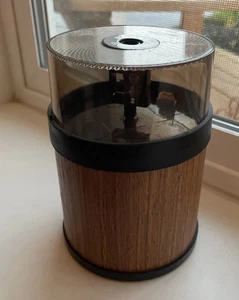 VTG ARCHER Battery Op Pencil Sharpener Wood Grain Atomic Era Spirograph Works - Picture 1 of 5