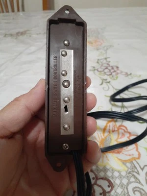 Lionel O Gauge Plain Brown Switch Controller - Image 1 of 4