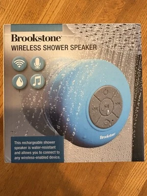 Altavoz de ducha inalámbrico Brookstone. Nuevo. Azul. Resistente al agua.  Foto 1 de 4