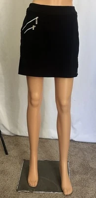 Saia curta preta Jamie Sadock com detalhes de zíper prata tamanho 4 golfe - Imagem 1 de 4