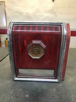 PONTIAC GRAND PRIX Pontiac Tail Light Assembly 77 Right - Image 1 of 2