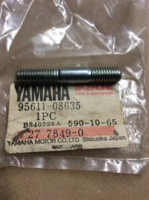 БОЛТ ШПИЛЬКИ ГОЛОВКИ БЛОКА ЦИЛИНДРОВ YAMAHA FJ1100 95611-08635 ОТ ОРИГИНАЛЬНОГО ПРОИЗВОДИТЕЛЯ НОВЫЕ ИЗ СТАРЫХ ЗАПАСОВ - Изображение 1 из 4