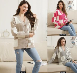 ComfyLuxe Two-Sized Checkered Pattern Buttoned Cardigan - Picture 1 of 9