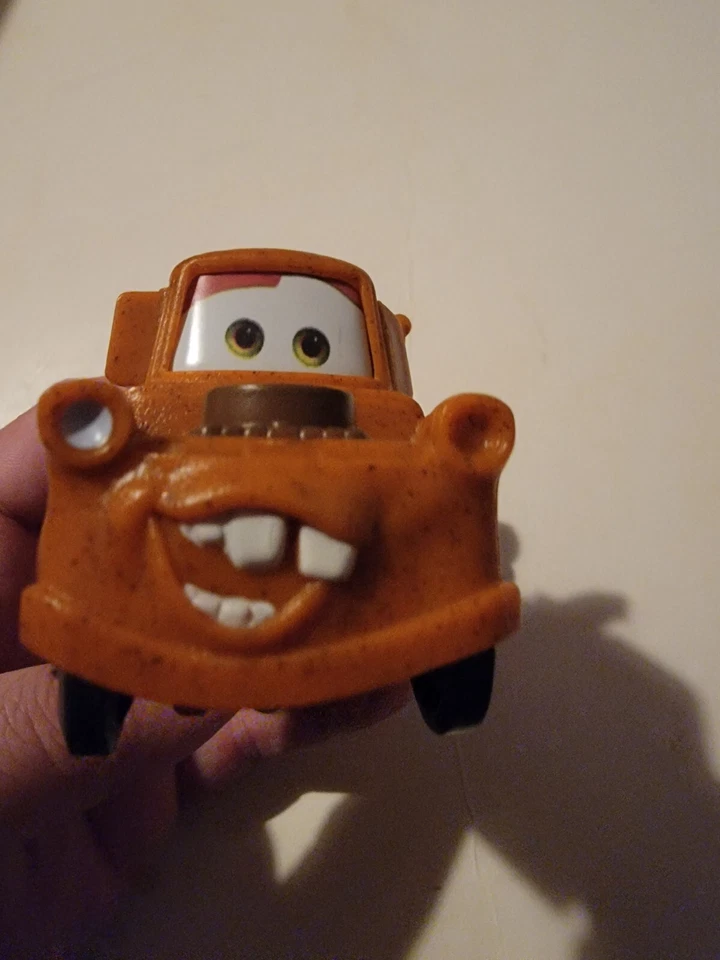 2006 Disney Pixar Cars McDonald's Happy Meal игрушка Mater эвакуатор #2 редкая - Изображение 1 из 4