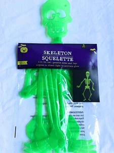 Hallowen Skeleton (Green) - Picture 1 of 1