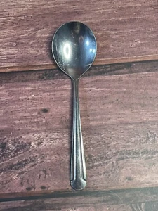 Cucchiaio da zuppa vintage di marca - Foto 1 di 5