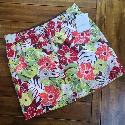 Pantalón Corto Croft & Barrow Calce Clásico Rojo Floral Para Mujer Talla 14 - Elástico Informal Foto 1 de 4