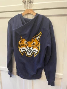 Quinnipiac University XS Statement Hoodie College Spirit Gear - Picture 1 of 3