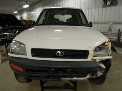 Luz trasera izquierda Toyota RAV4 1997 Foto 1 de 4