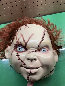 Chucky Mask - Trick Or Treat Studios - Picture 1 of 9