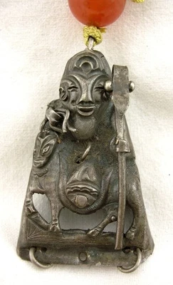 ANTICO ORNAMENTO CINESE PER ABITO 19° SECOLO SAGGIO SU CERVO IN ARGENTO - Immagine 1 di 4