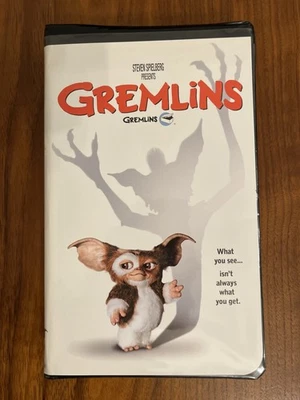 Gremlins (VHS, 1999, Clamshell) TESTED - Image 1 of 4