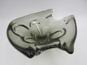 Bohemian Czech Skrdlovice Beranek art glass sommerso bowl scarce grey colour - Picture 1 of 9