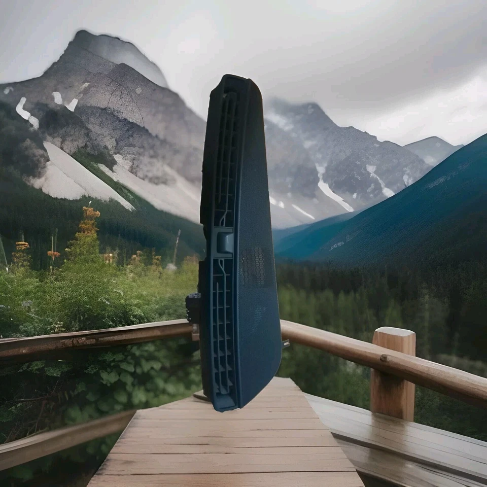 AUDI A3 S-LINE 2016-20 TOP DASHBOARD SPEAKER COVER 8V2819635D              P9228 - Image 1 of 3