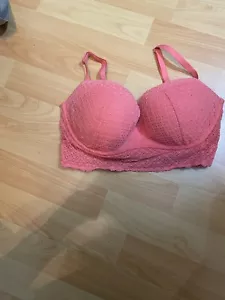 Sujetador Victoria’s Secret Body By Victoria Rosa Encaje Acolchado Pushup Sin Alambres Talla 34D - Imagen 1 de 5