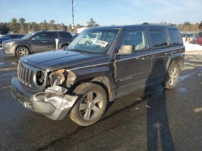 Used Front Right Fender fits: 2016 Jeep Patriot Front Right Grade A Foto 1 de 4