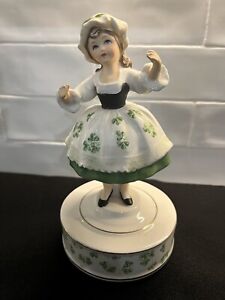 Vintage Schmid Ceramic Irish Girl Music Box Figurine When Irish Eyes are Smiling