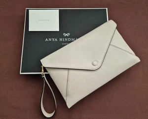 Bolsa sobre Anya Hindmarch - Imagen 1 de 5