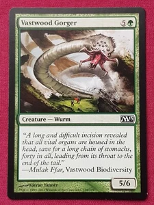 Magic The Gathering 2013 CORE SET M13 VASTWOOD GORGER green card MTG - Picture 1 of 2