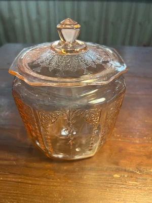 Biscuit Cookie Jar Princess Pattern Vintage Pink Anchor Hocking Depression Glass - Image 1 of 4