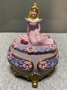"Joyero baratija de 5"" princesa Aurora de la Bella Durmiente Walt Disney Parks Resort" - Imagen 1 de 6