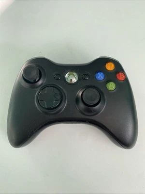 Microsoft Xbox 360 Official Wireless Controller Black FAULTY Sync Issue - Image 1 of 4