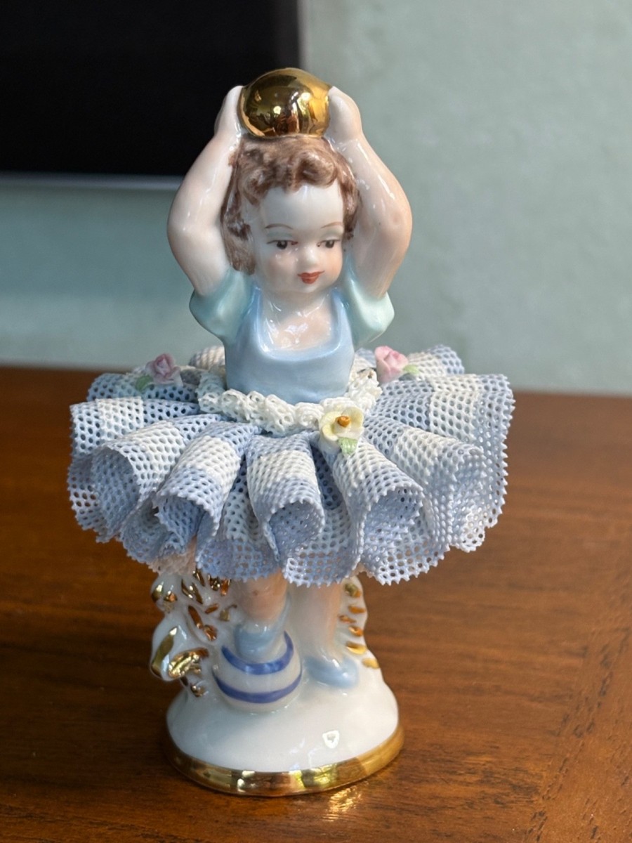 Irish Dresden In Antique Ceramic Porcelain Figurines for