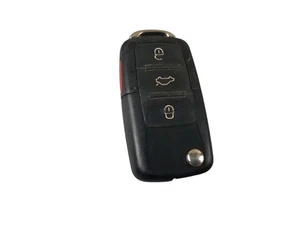 OEM 4 Button 2011-2016 Volkswagen VW Flip Key Remote   5K0837202AKR   NBG010206T - Picture 1 of 4